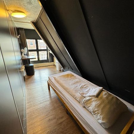 Hostel Utopia Amsterdam Exterior photo